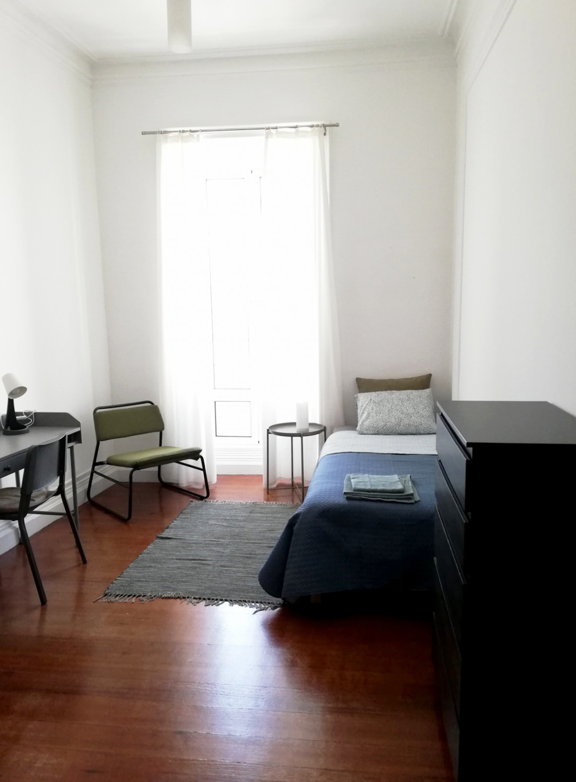 ROOM 5 / QUARTO 5