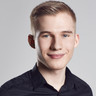 Lukas L.