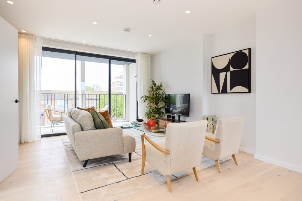 The Brondesbury Hideaway - Stylish 3BDR Flat with  preview