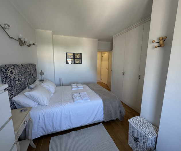 1 bedroom apt w/ parking place and bills included