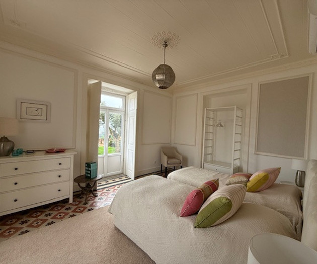 Charming house, nestled within a private vineyard
