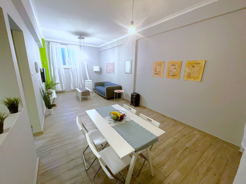 Beautiful renovated apartment in Athens preview