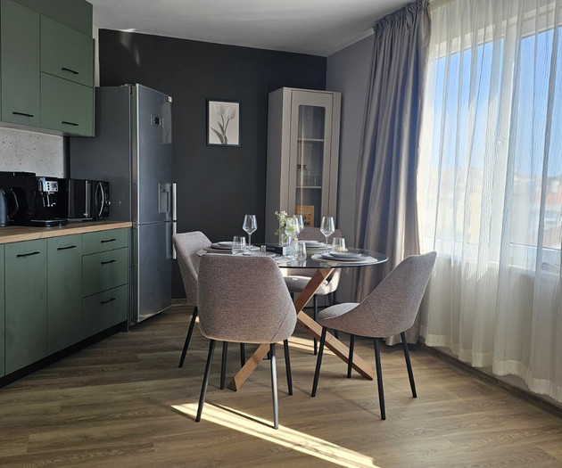 Kitchen dining nook