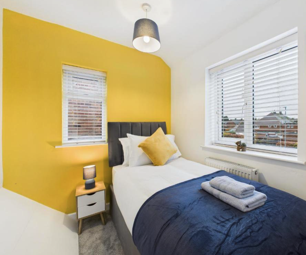 Ireton Park | 4-bed House with 2 Baths & Parking