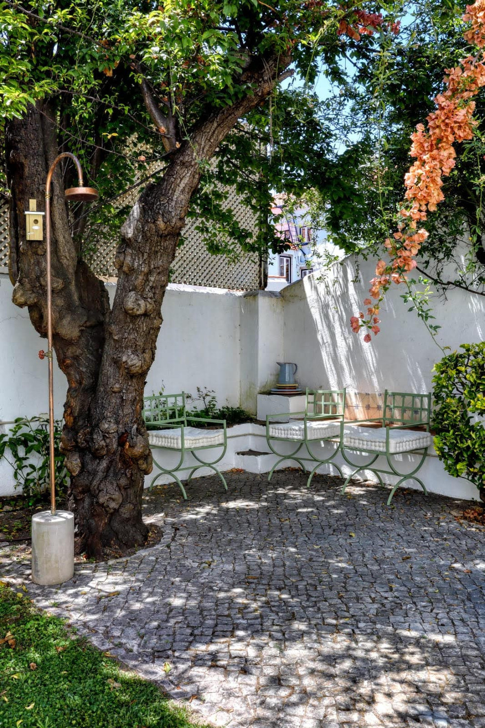 Secret Garden Apartment preview