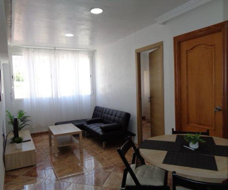 Practical apartment in the center of Almería