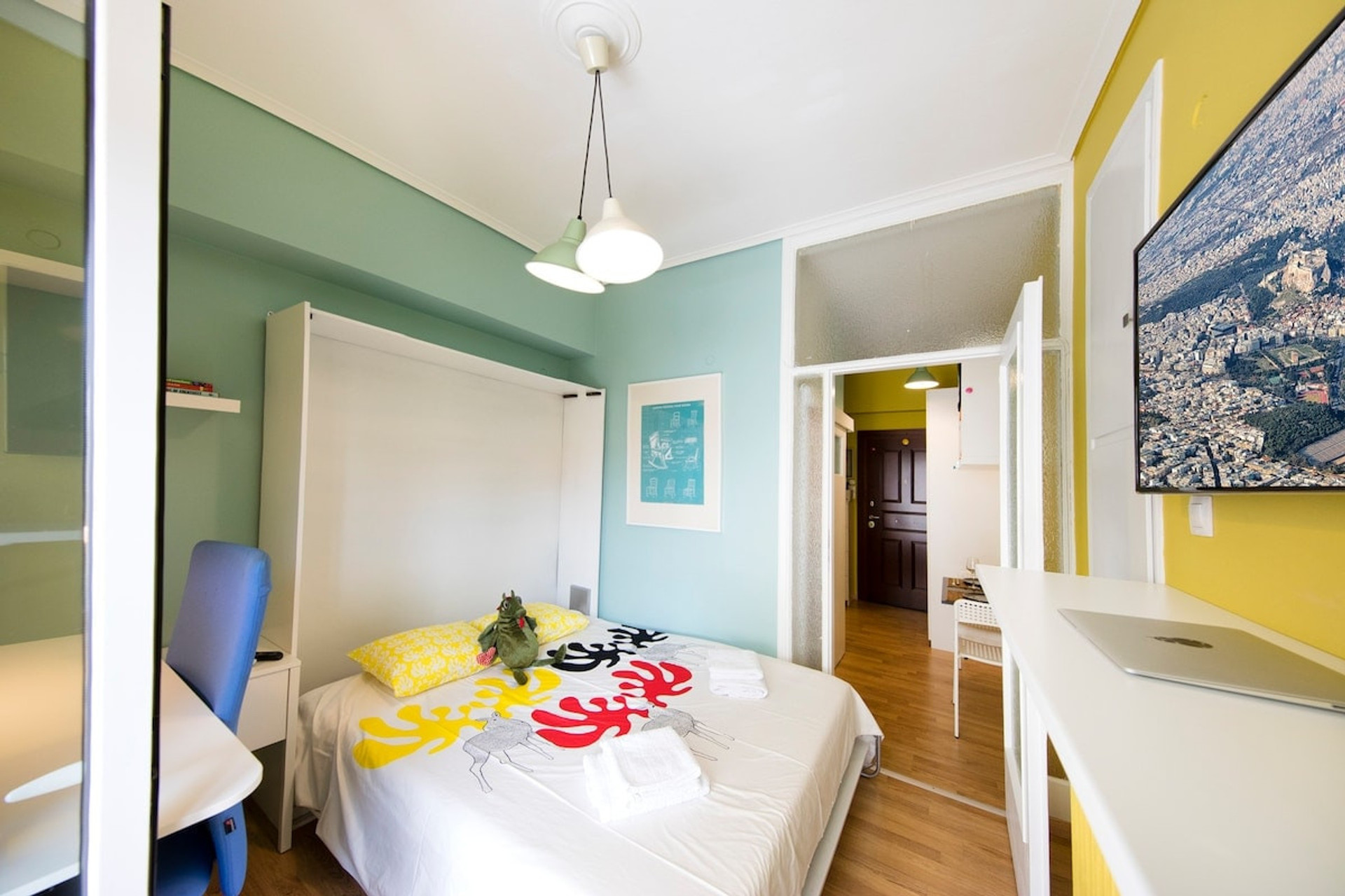 Bedroom image 2