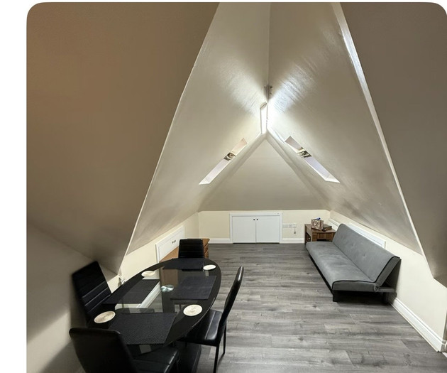 6 Guest Heart of london