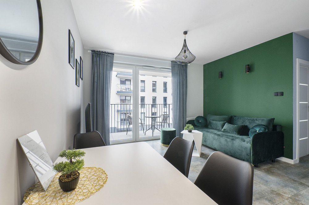 Lumina airy apart near Manufaktura preview