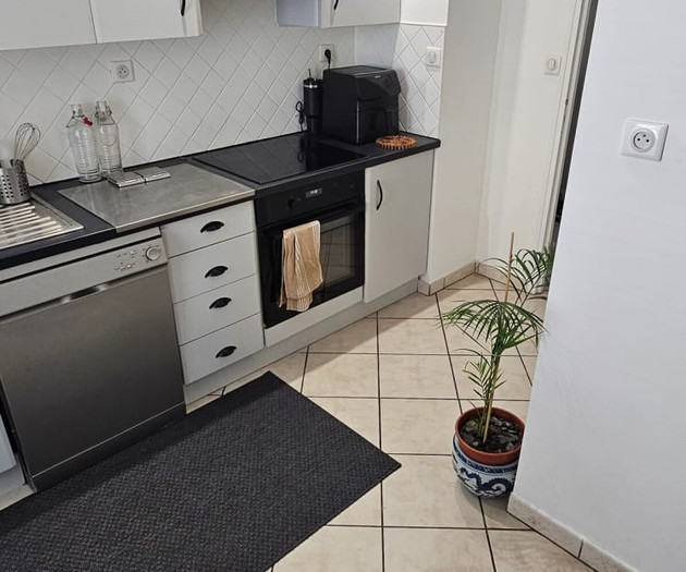 Your comfy stay in Juan-les-Pins – beach & parking