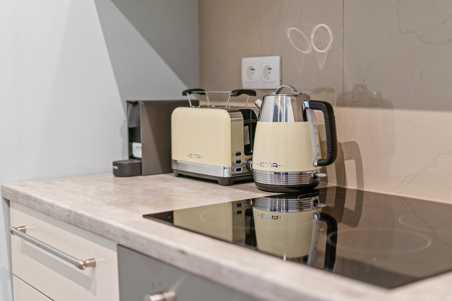 Kitchen counter with kettle toaster
