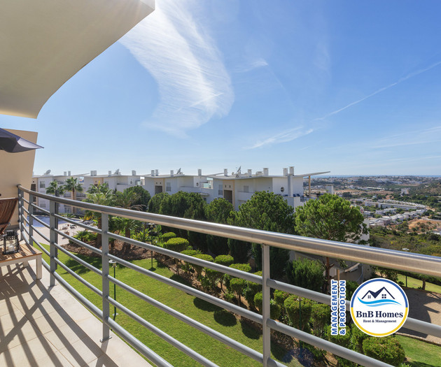 BnB Homes Eco Apartment with terrace and 2 pools