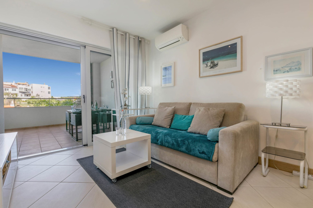 Apartment Henri - Perfect couples getaway! preview