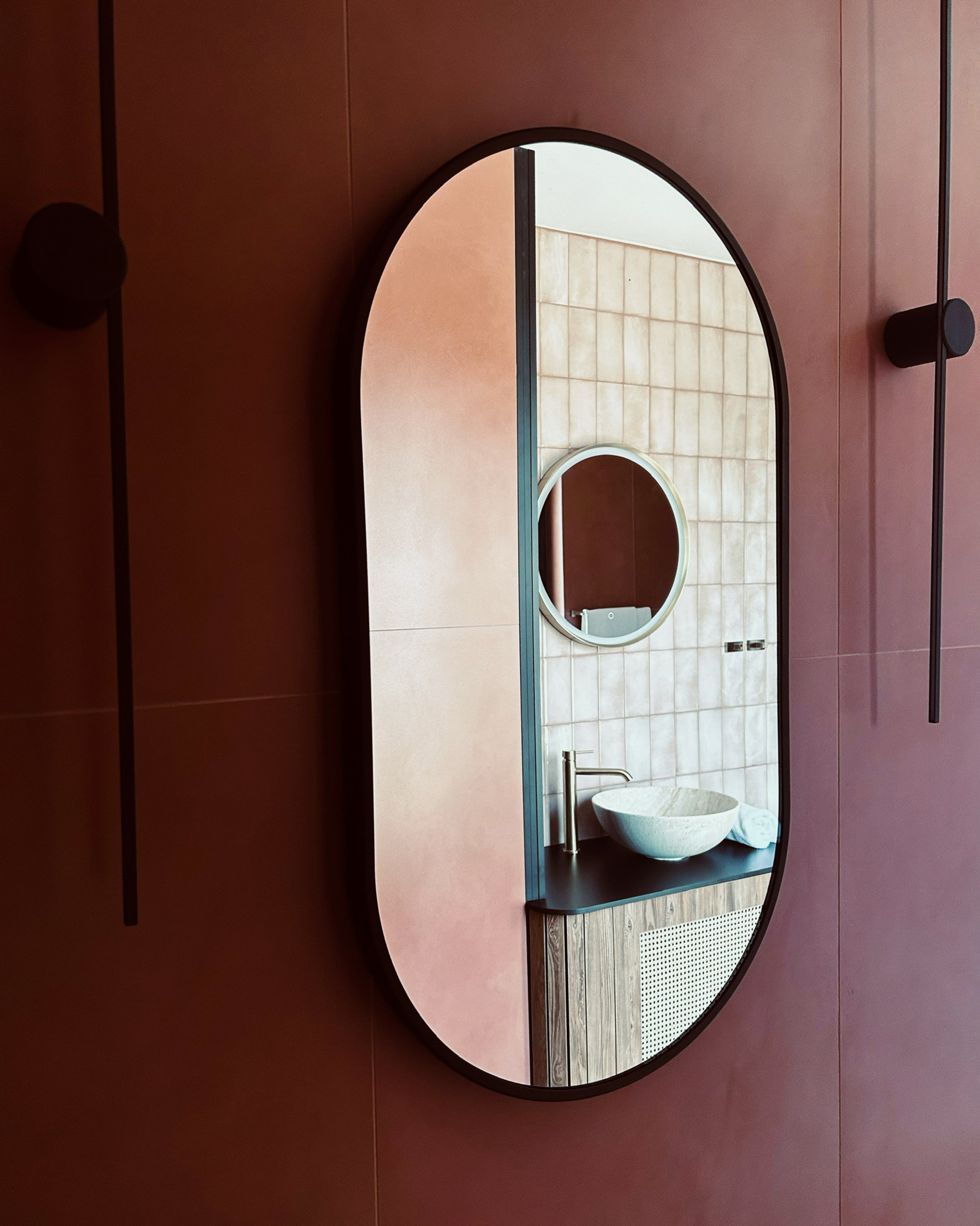 Bathroom mirror reflection