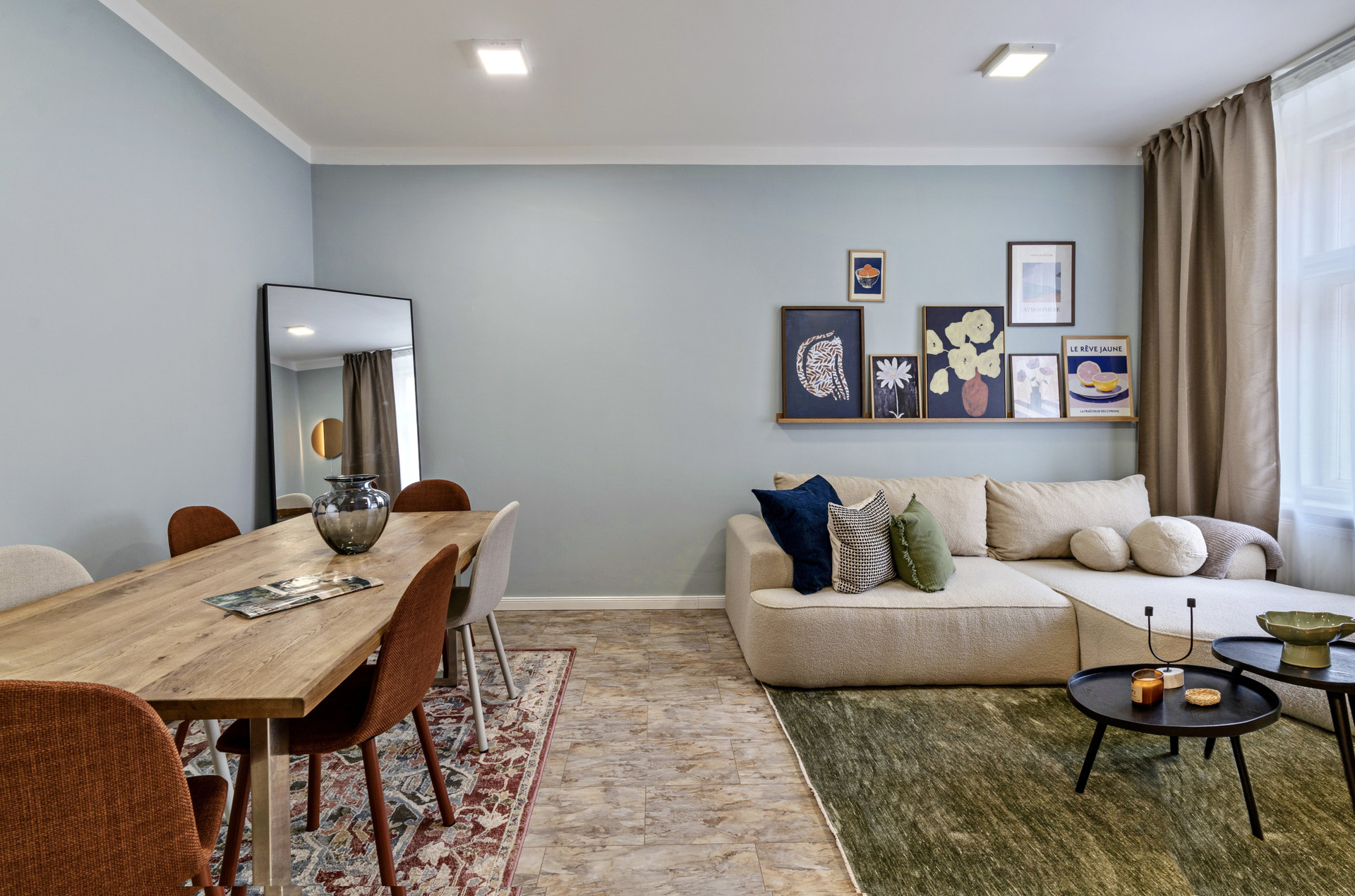 Living dining room with sofa
