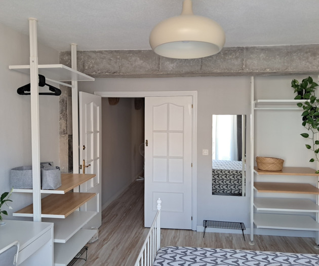 Sant Ferran Room - Very spacious, private balcony
