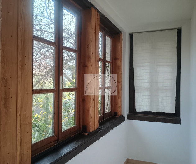 Elegant Duplex in Villa • Central Bucharest