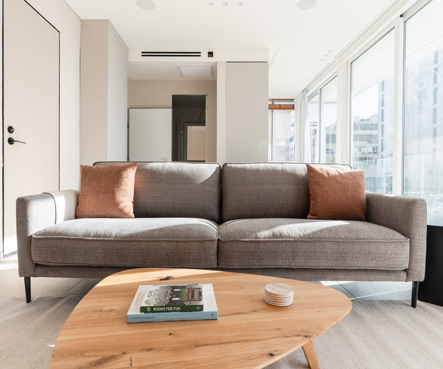 Blueground | Tel Aviv Port, High End , Balcony- 70