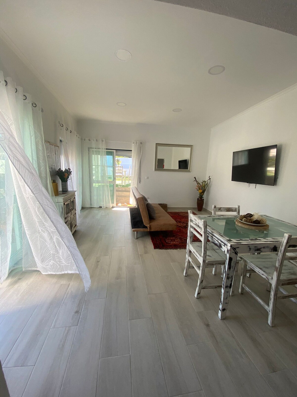 Montesinhos - 4-bedroom apartment with pool preview