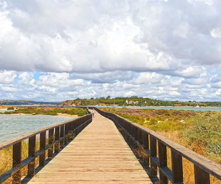 Apartment on the riverside of Alvor