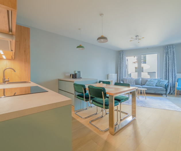 Vista Serenity Apartment with Parking Garage