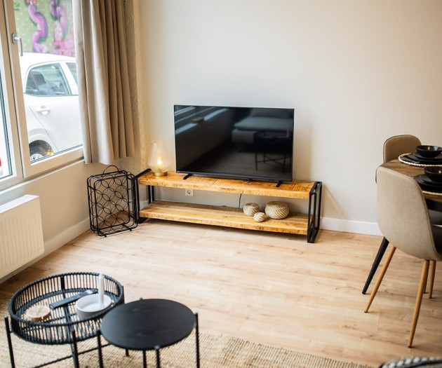 Urban Elegance 3BDR Apartment BSH