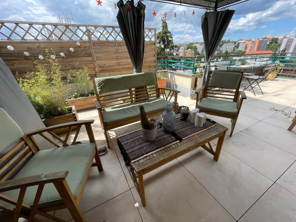 Light cosy flat large terrace near Prague Castle preview