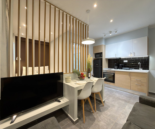 SmartLiving Central Apt 3