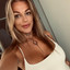 Elize F.