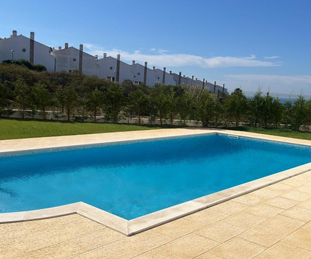 Apartment - Ocean View, Garden & Pool