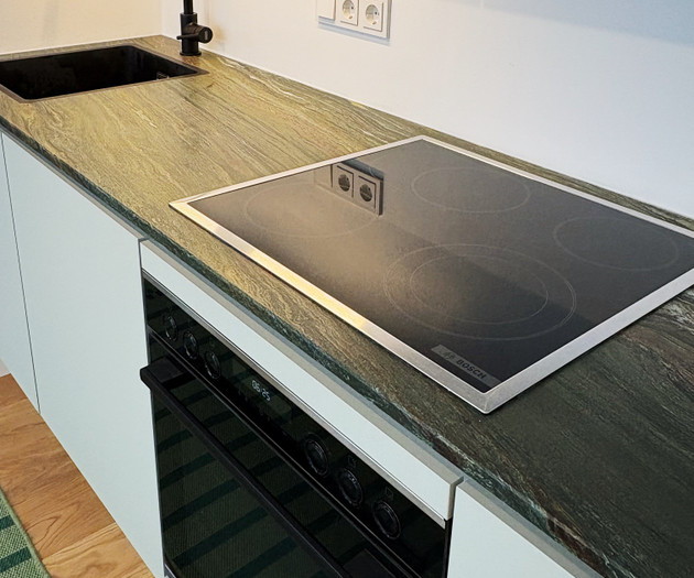 Designer Terrace Apartment – Schillerkiez