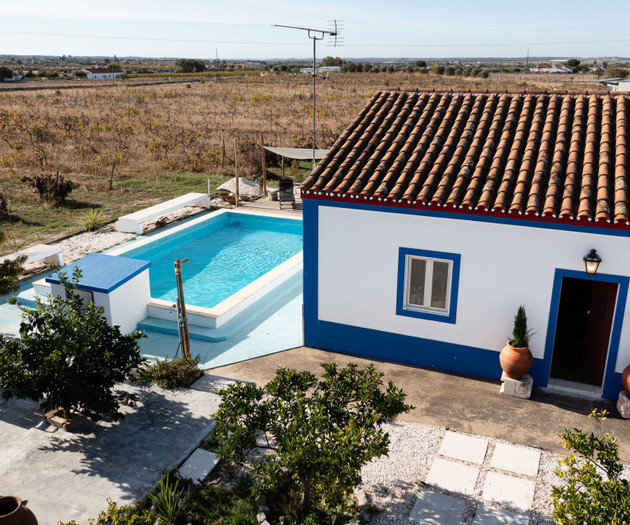 Pool and house entrance view