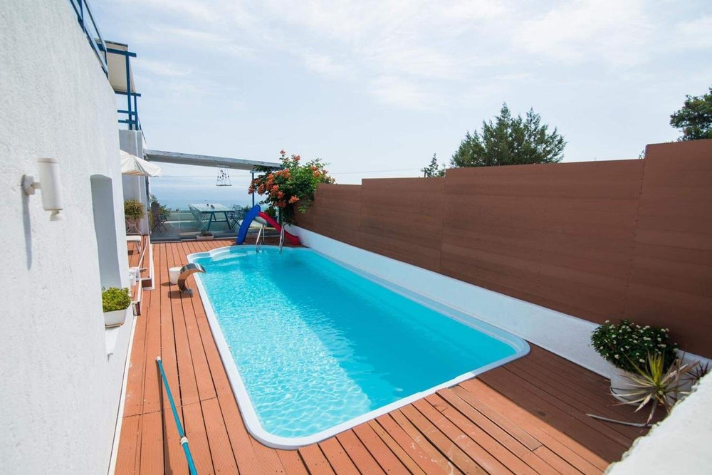 White Blue Luxury Villa 2 preview