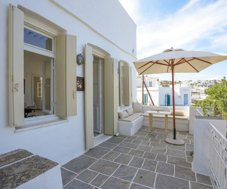 Euphoria Suite (Starlink)- In The Heart of Sifnos