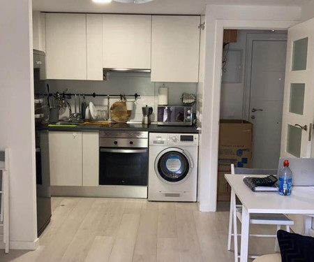 Precioso apartamento con balcón