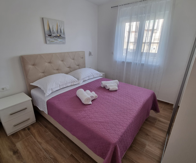 FOR RENT: MODERN TWO-BEDROOM APARTMENT