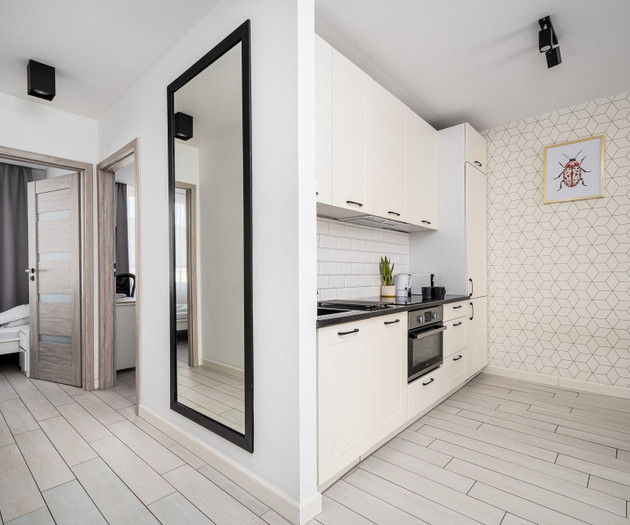 Three-bedroom apartment, Miodowa 23/36