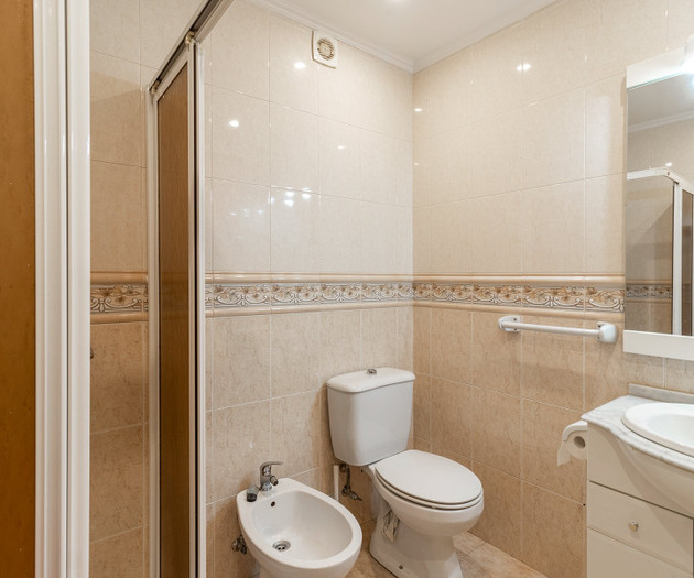 Private room for male only near FMH Faculty