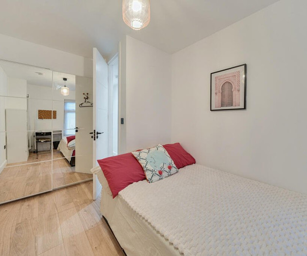 Beautiful 2 bed flat in Central London.
