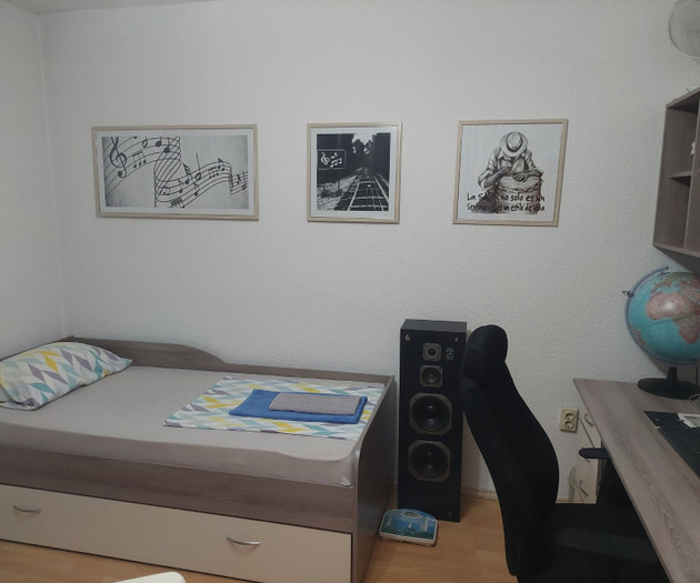 Fully Furnished 2-Bedroom Apartment