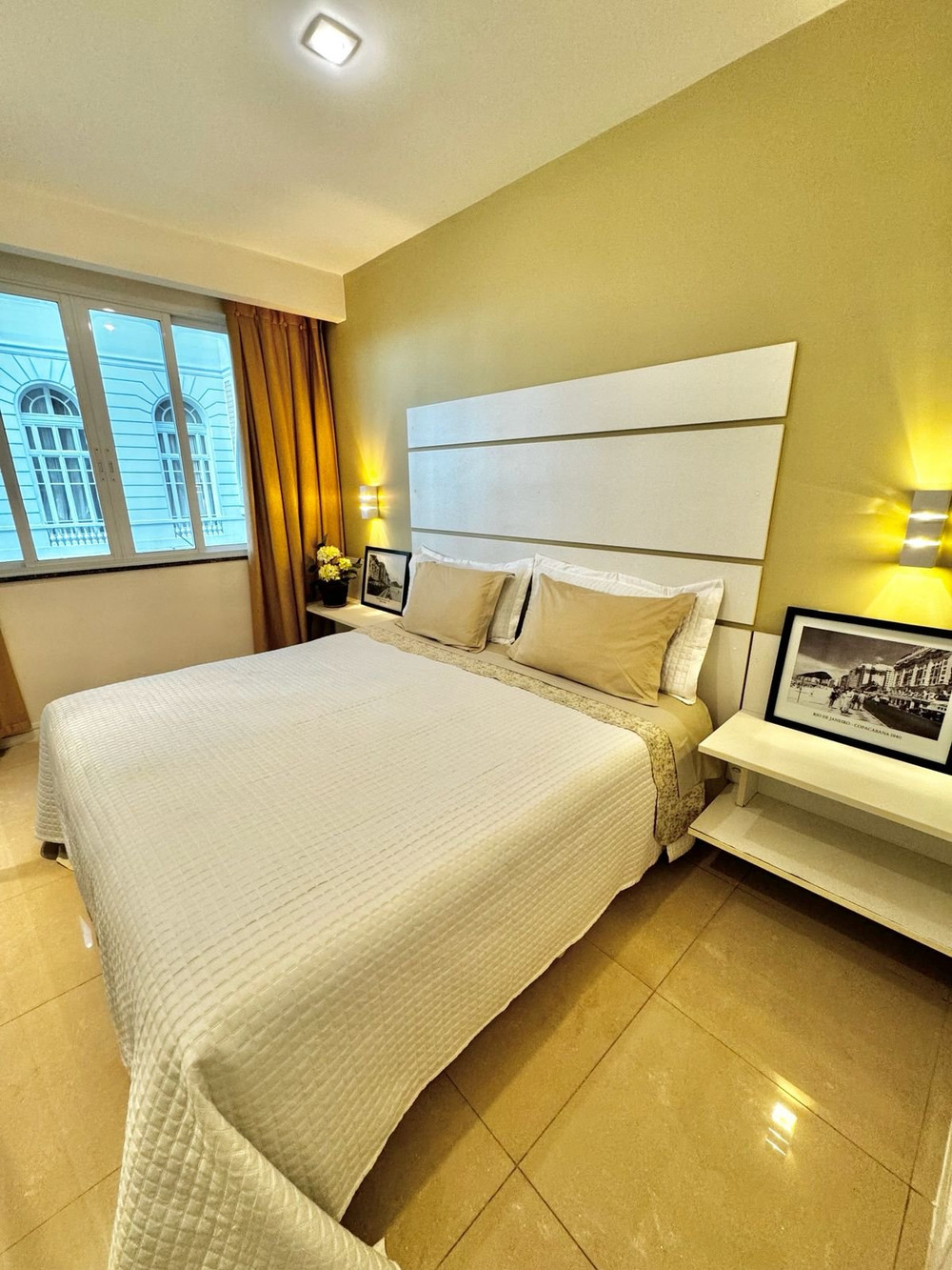 Charming Apt Next to Copacabana Palace Ocean View preview