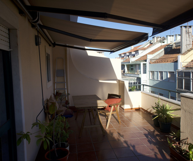 Bright apartment in Avenidas Novas