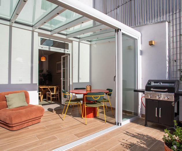 Golden Hour | Luxury T4 for Families & Groups