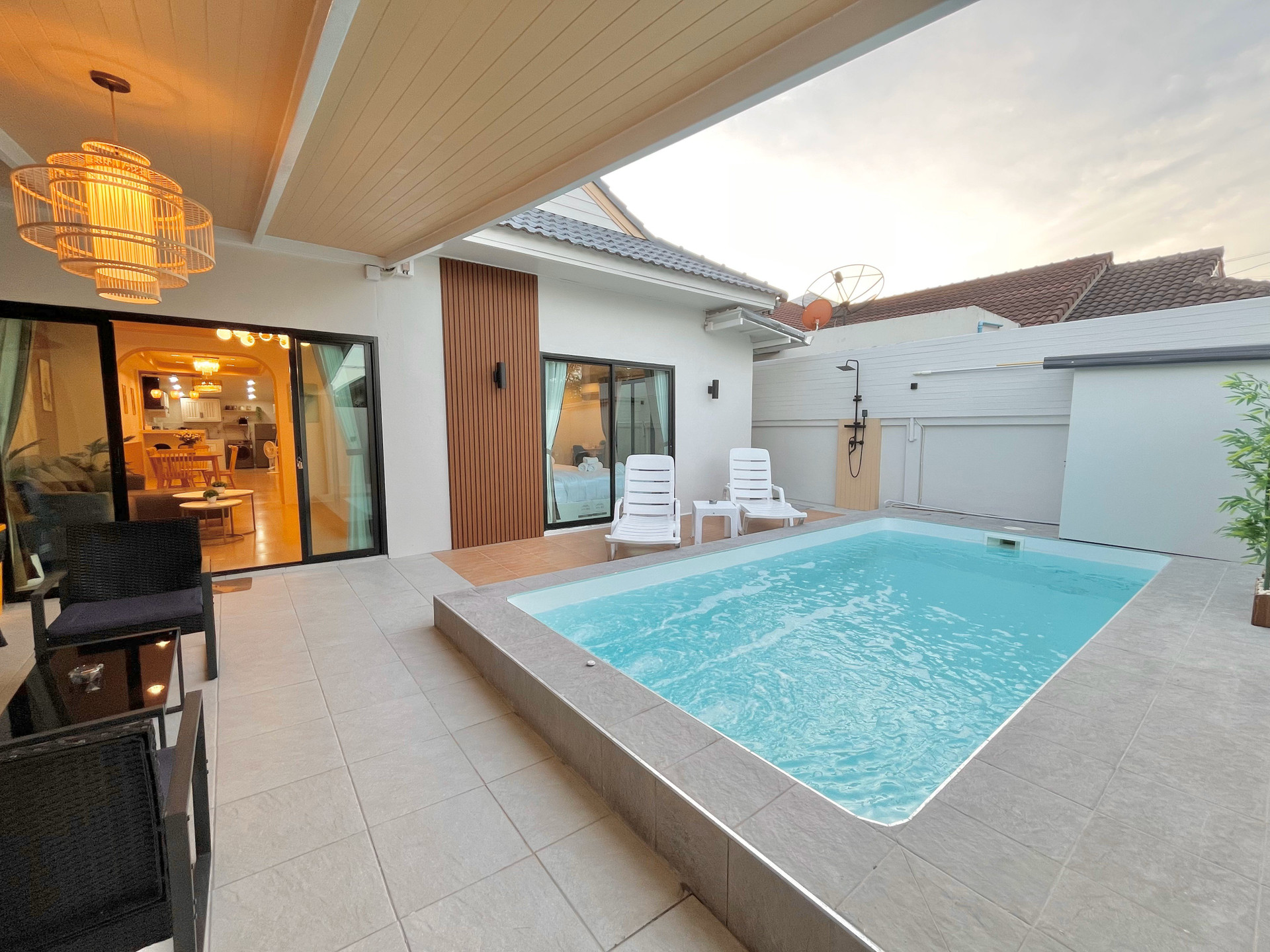 private pool