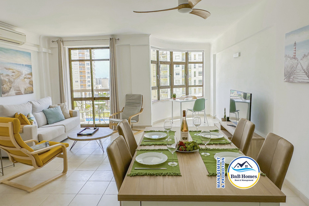 BnB Homes vibrant Ocean View terraced apartment preview