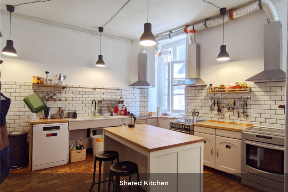 Active coliving in the mountains - Double Room Mercury