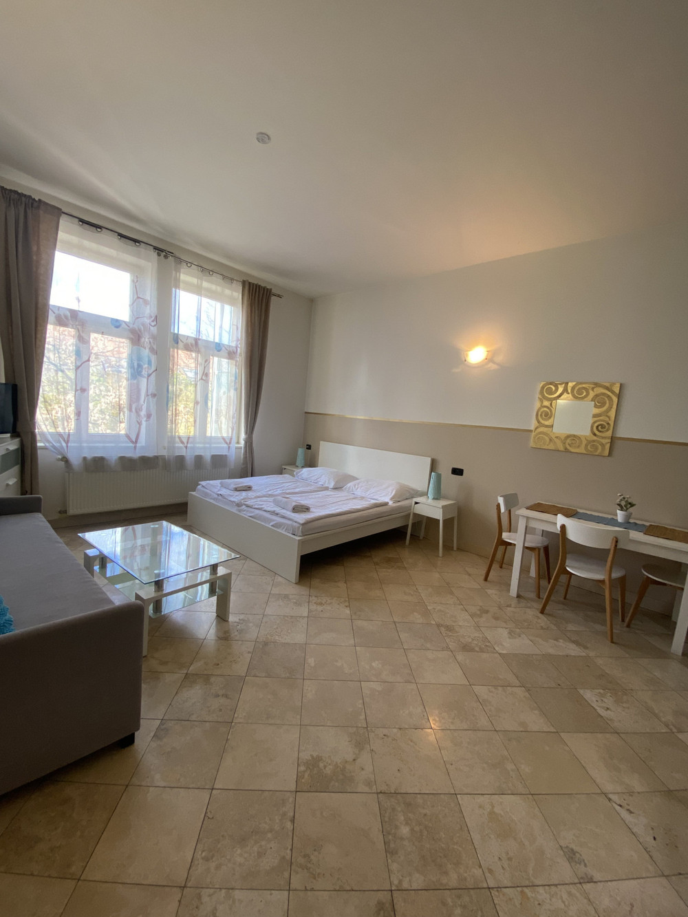 Studio apartment IP Pavlova METRO C, Prague 2 preview