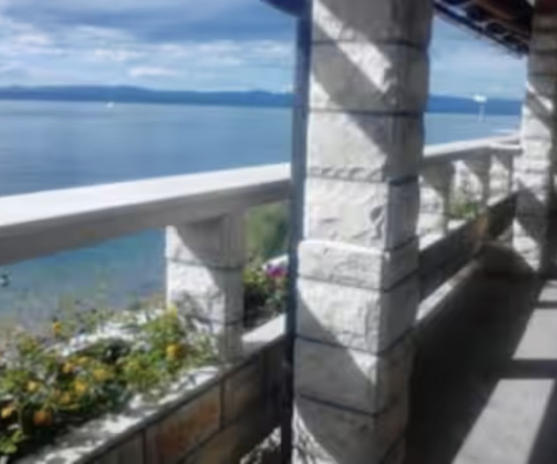 Solta beach Apartment Plaza