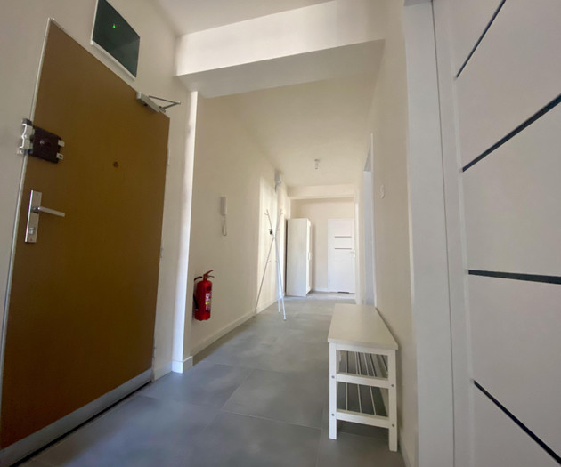 air conditioned, center, well connected