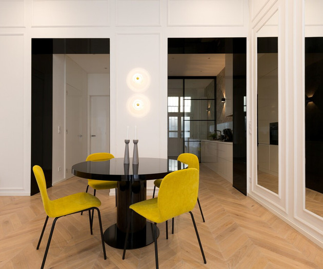 Designer Dream Home @ The Opera w/ Sauna & Balcony